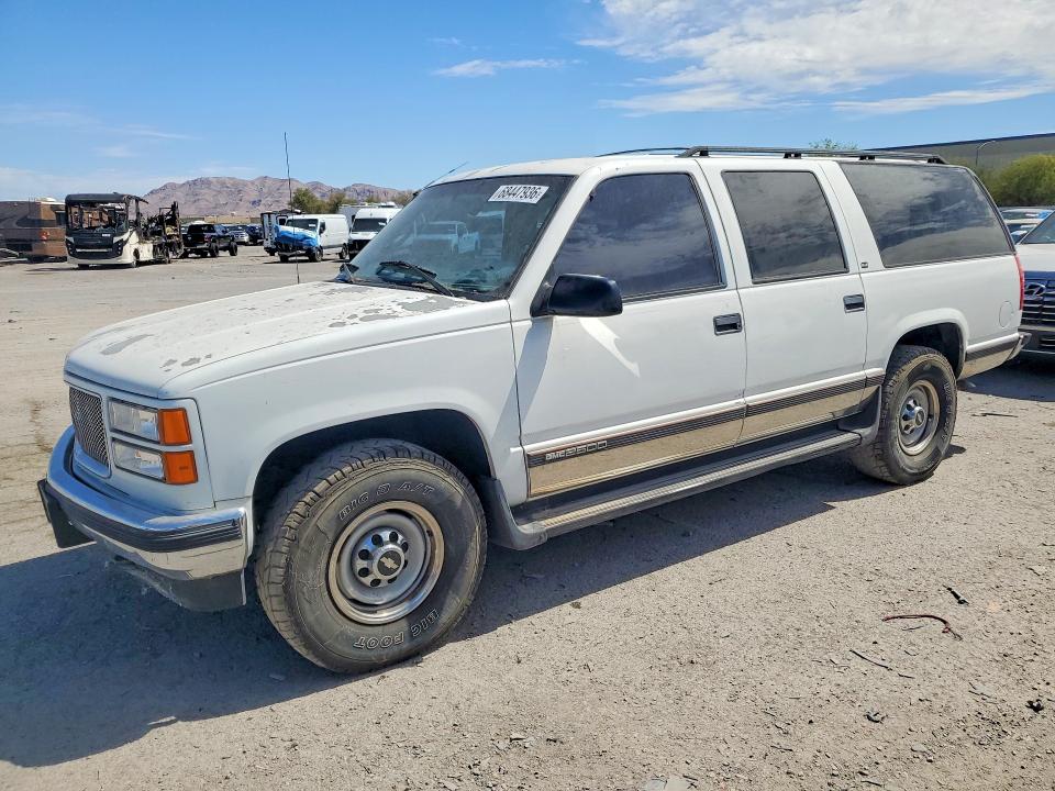 1997 GMC SUBURBAN - Търг №68447936