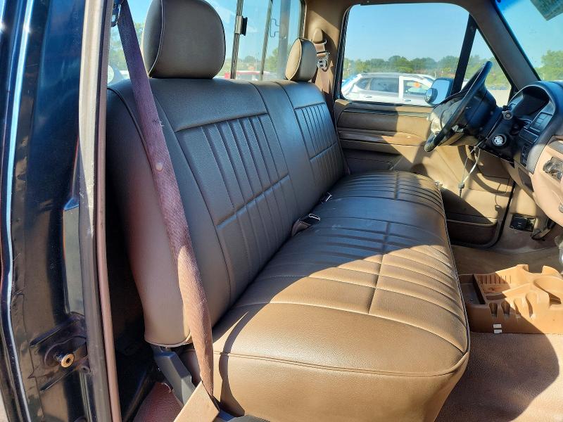 Photo 10 from auction – 1995 FORD F250 with VIN 1FTEF25H2SNA81295