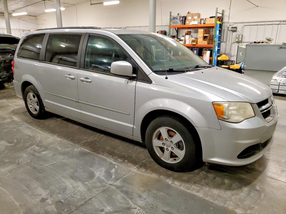 Photo 4 from auction – 2012 DODGE GRAND CARAVAN with VIN 2C4RDGCG3CR334059