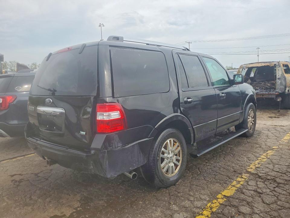 Photo 3 from auction – 2014 FORD EXPEDITION with VIN 1FMJU2A54EEF40200
