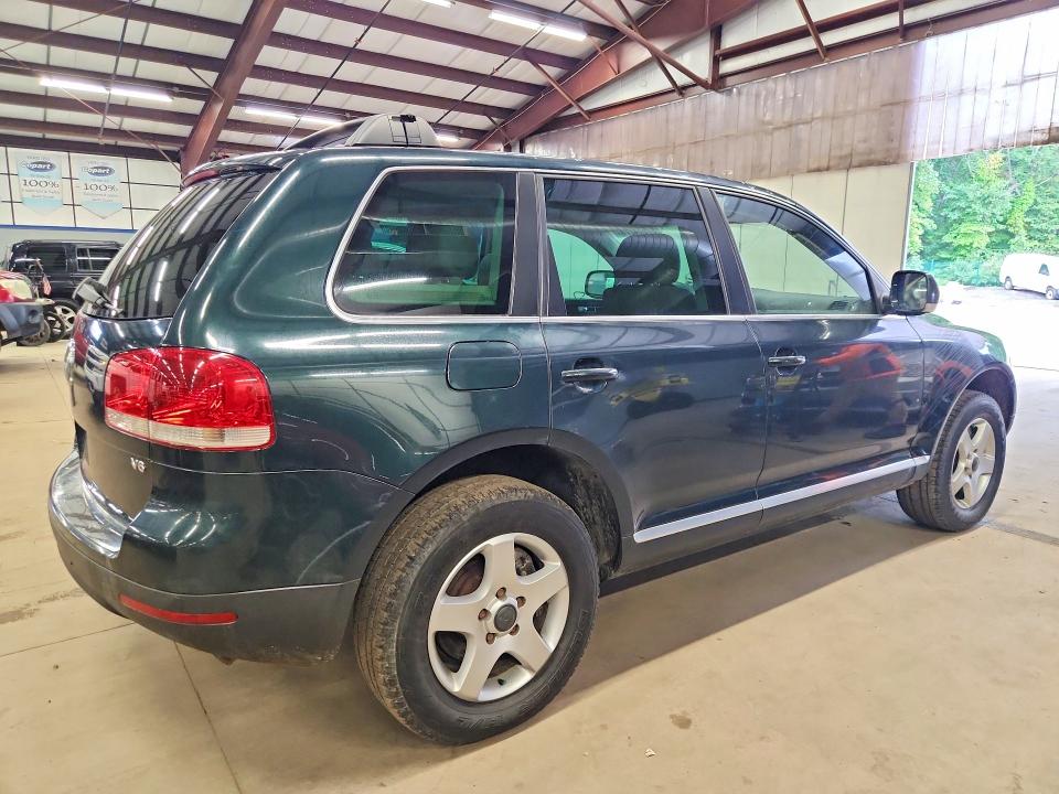 Photo 3 from auction – 2005 VOLKSWAGEN TOUAREG with VIN WVGZG77LX5D031330