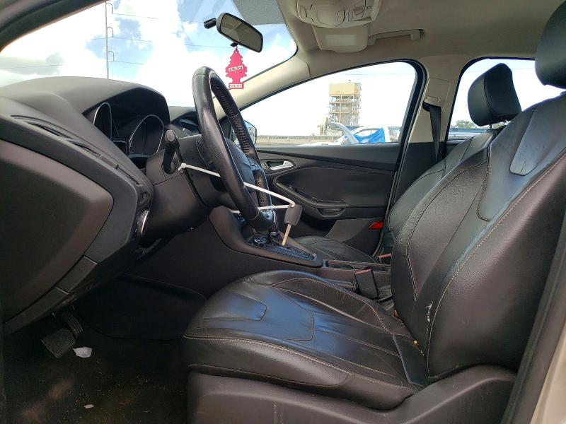 Photo 7 from auction – 2015 FORD FOCUS with VIN 1FADP3F20FL310461