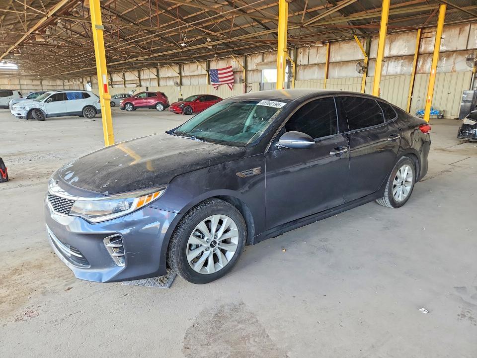KIA OPTIMA 2018 с VIN 5XXGU4L31JG271133 - Снимка от търг
