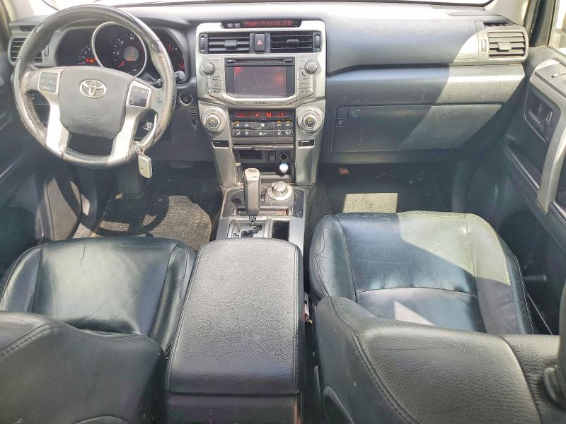 Снимка 8 от търг – 2012 TOYOTA 4RUNNER с VIN JTEBU5JR3C5106310