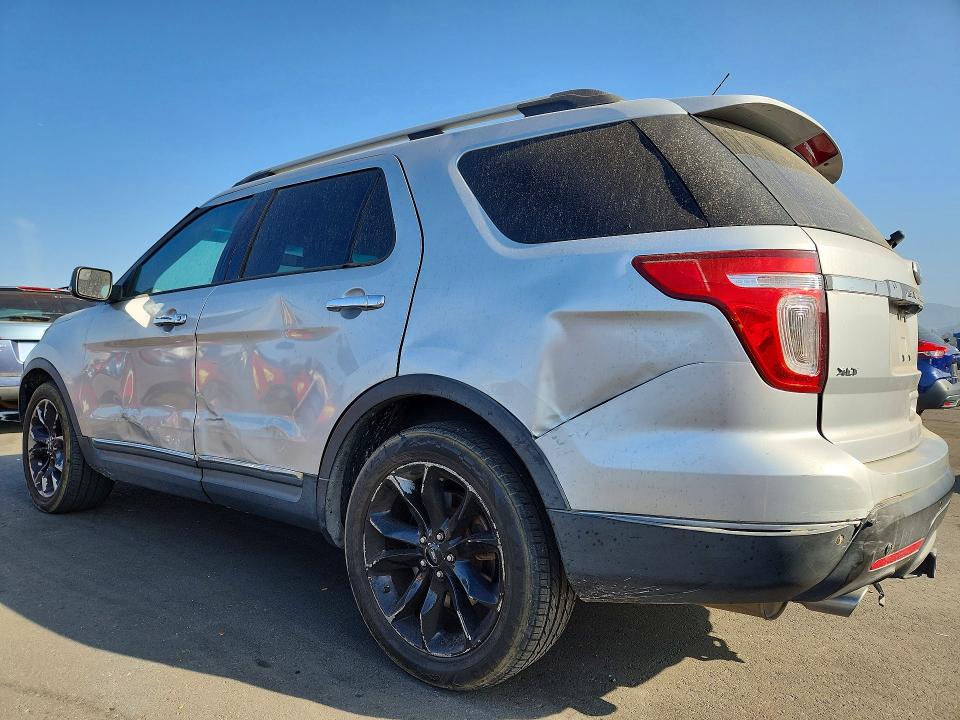 Снимка 2 от търг – 2014 FORD EXPLORER с VIN 1FM5K7D80EGB19217