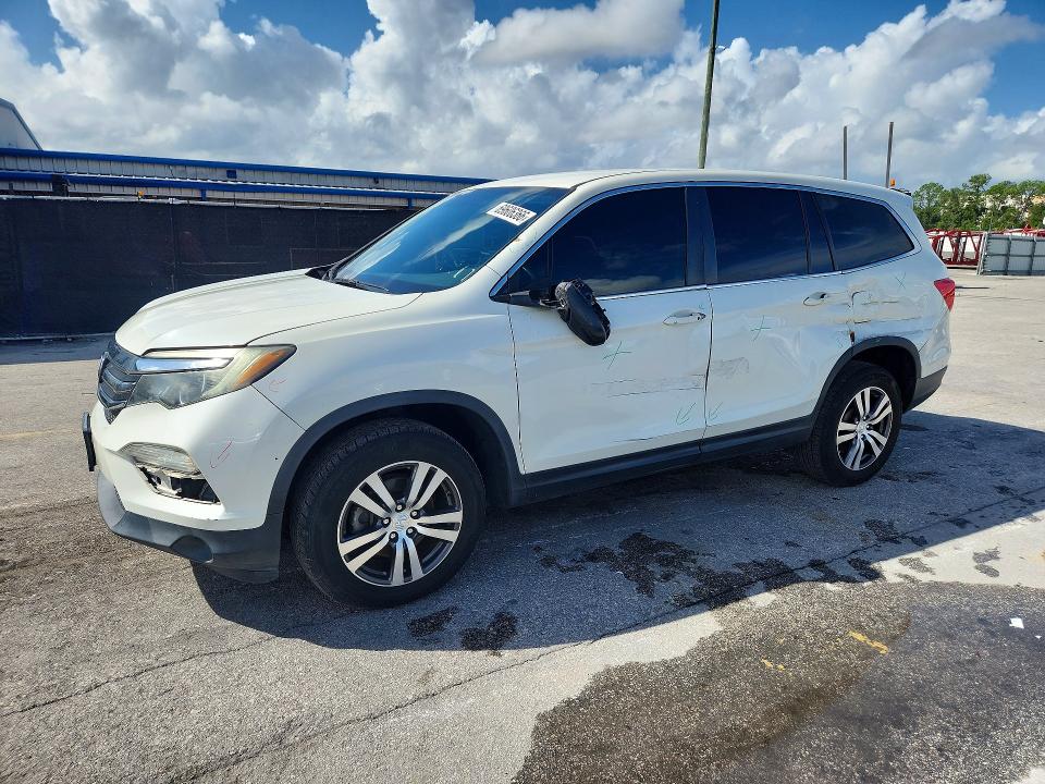 Photo 1 from auction – 2017 HONDA PILOT with VIN 5FNYF6H34HB061089