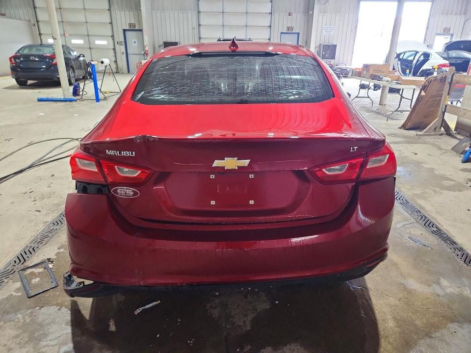 Photo 6 from auction – 2018 CHEVROLET MALIBU with VIN 1G1ZD5ST7JF248107