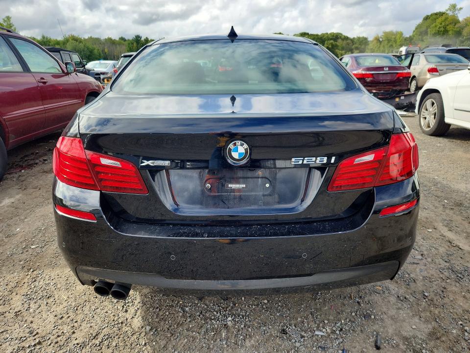 Снимка 6 от търг – 2016 BMW 528 с VIN WBA5A7C53GG151318