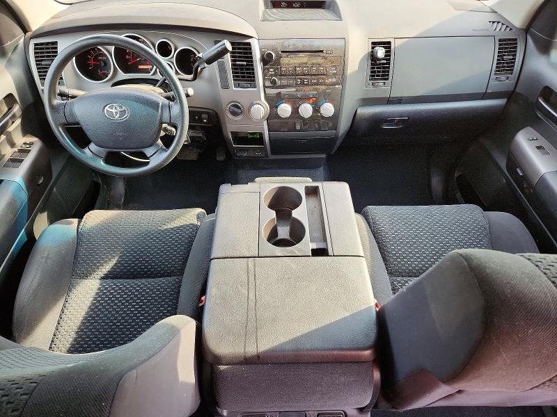 Photo 8 from auction – 2011 TOYOTA TUNDRA with VIN 5TFDY5F10BX197236