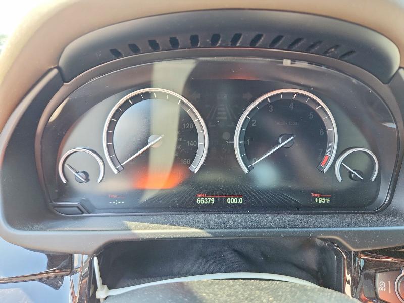 Photo 9 from auction – 2017 BMW X5 with VIN 5UXKR6C36H0J85253