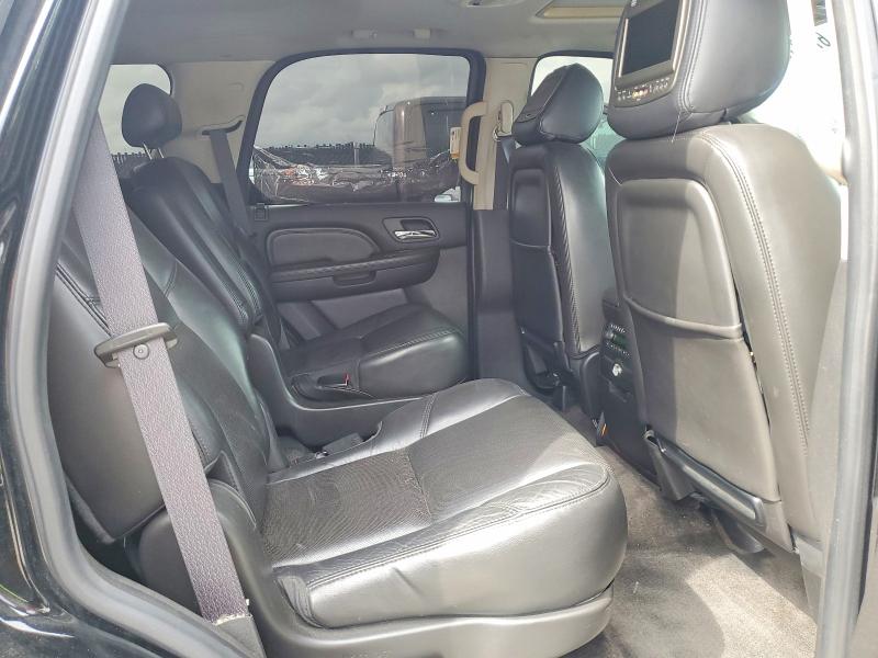 Photo 11 from auction – 2008 CADILLAC ESCALADE with VIN 1GYEC638X8R215209