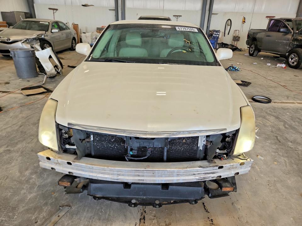 Photo 5 from auction – 2008 CADILLAC DTS with VIN 1G6KD57Y18U190954