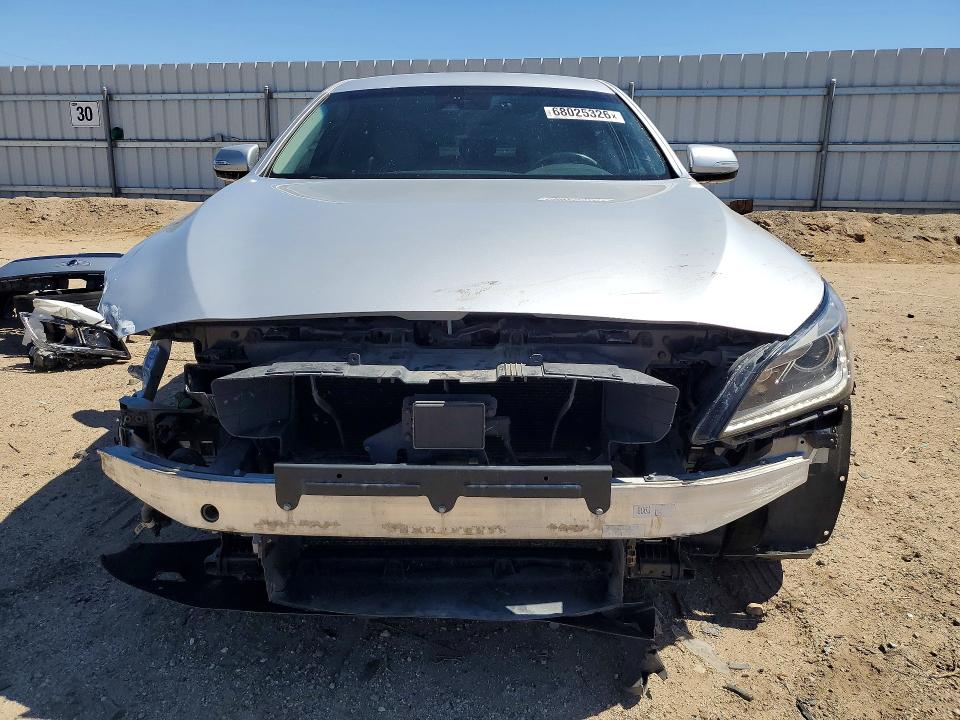 Photo 5 from auction – 2018 GENESIS G80 with VIN KMHGN4JE7JU271080