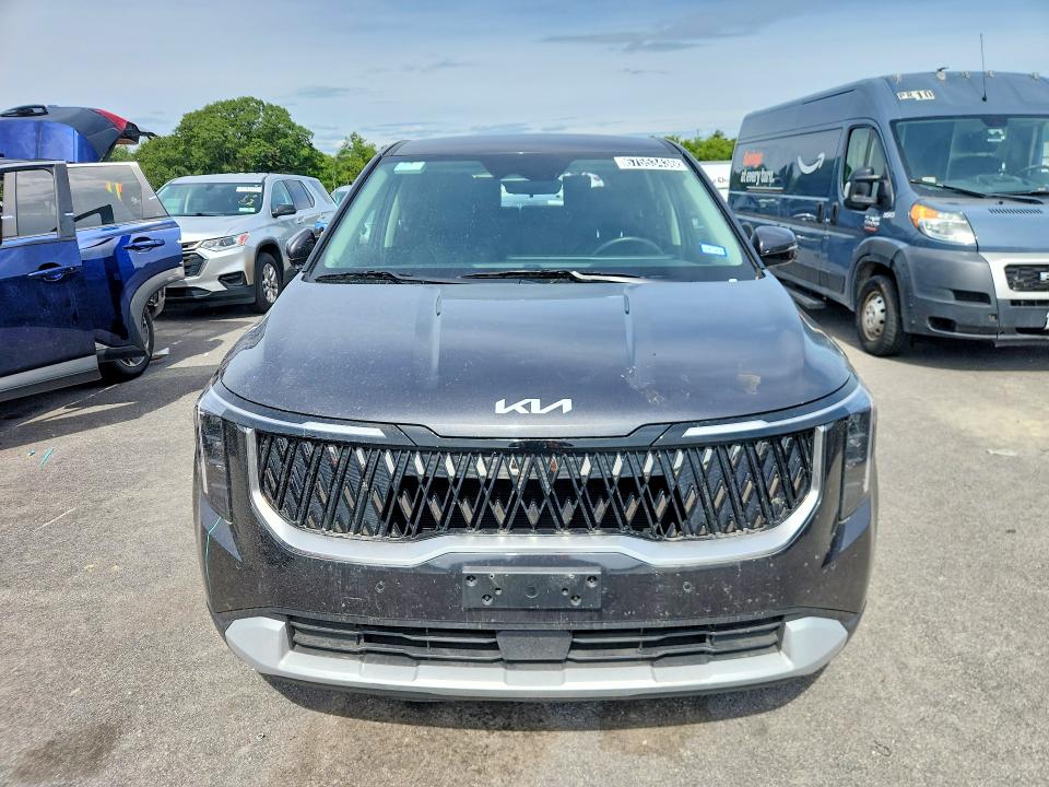 Photo 5 from auction – 2026 KIA CARNIVAL with VIN KNDNB5K33T6569642