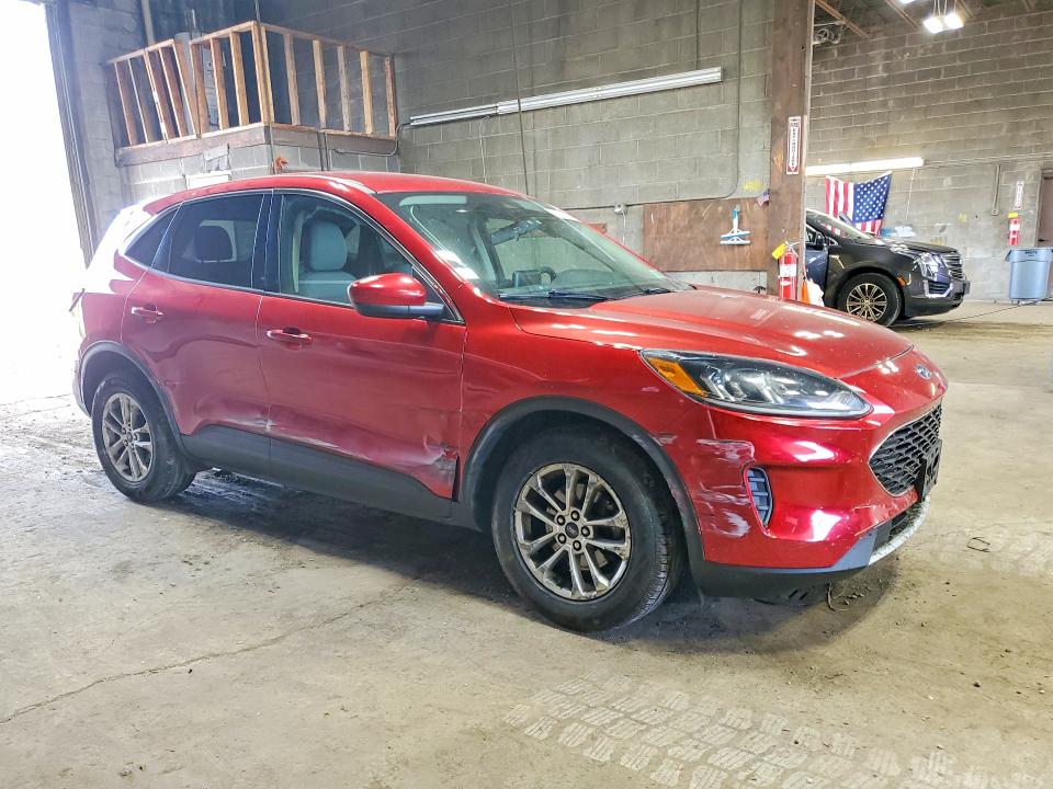 صورة رقم 4 من المزاد - 2020 FORD ESCAPE مع VIN 1FMCU9G68LUA97344