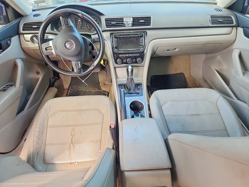 Снимка 8 от търг – 2015 VOLKSWAGEN PASSAT с VIN 1VWBV7A32FC032139
