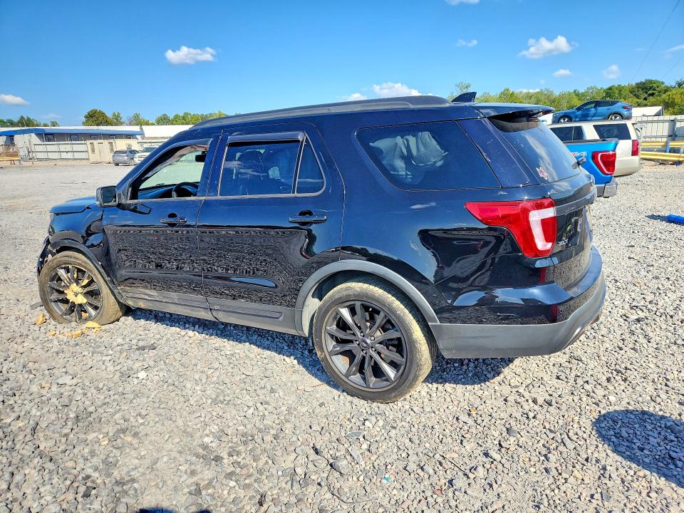 Снимка 2 от търг – 2017 FORD EXPLORER с VIN 1FM5K7D87HGA25887