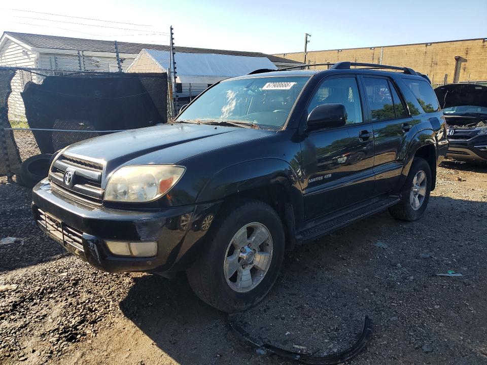 TOYOTA 4RUNNER 2005 with VIN JTEBU17R358032677 - Photo from auction