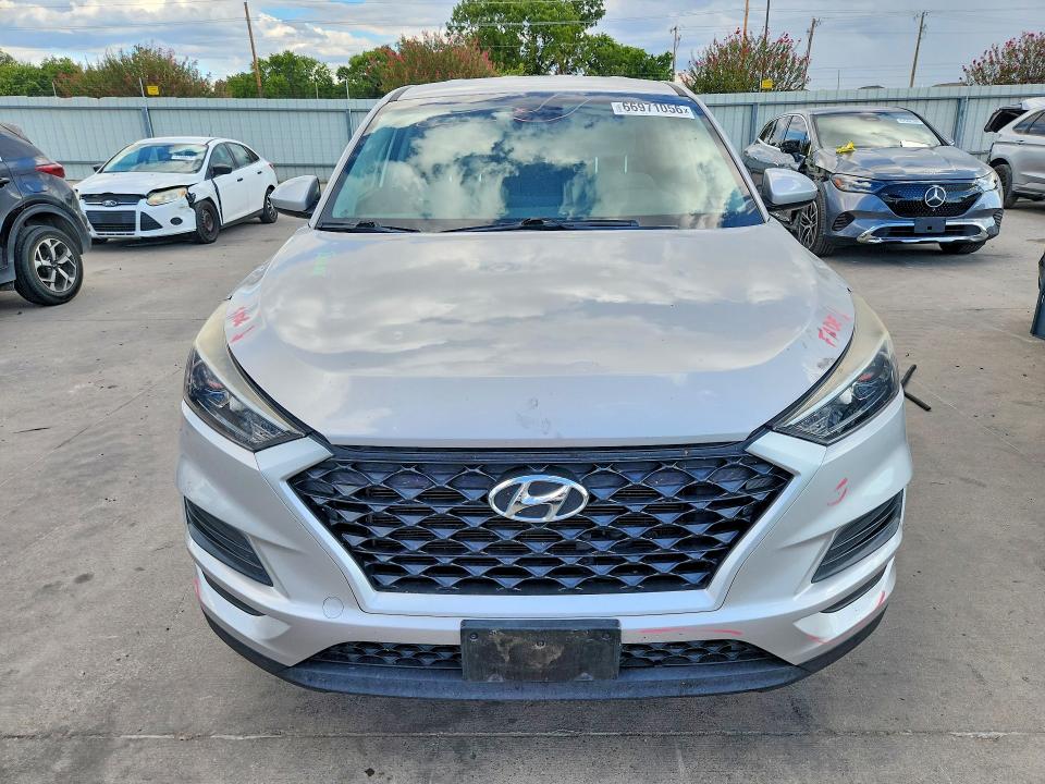 Photo 5 from auction – 2020 HYUNDAI TUCSON with VIN KM8J23A44LU119387