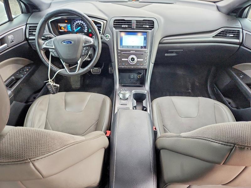 Photo 8 from auction – 2017 FORD FUSION with VIN 3FA6P0VP0HR376419