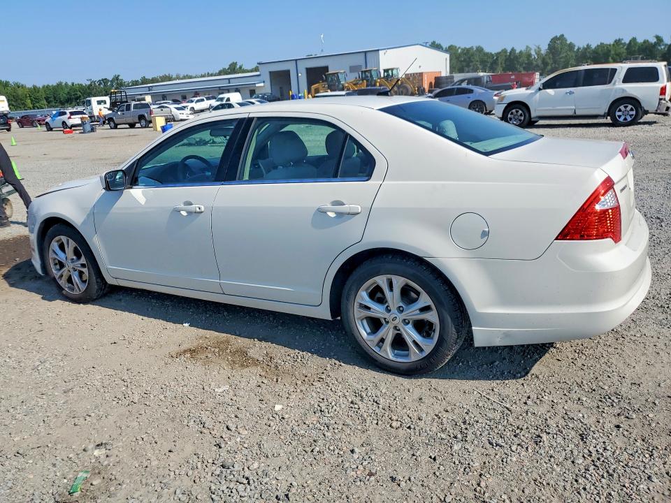 Photo 2 from auction – 2012 FORD FUSION with VIN 3FAHP0HA6CR418066