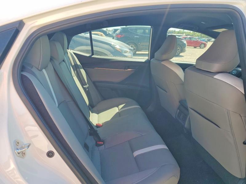 Фото 10 с аукциона – 2025 TOYOTA CAMRY с VIN 4T1DAACK4SU049050
