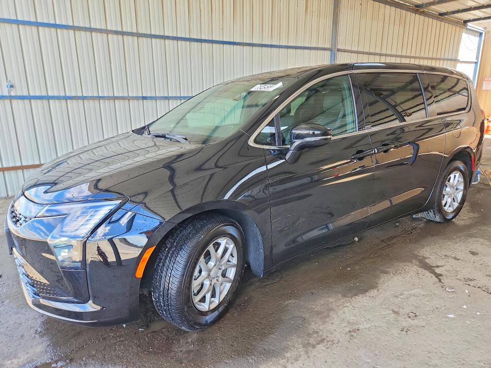 CHRYSLER PACIFICA 2027 with VIN 2C4RC1BG4VR571857 - Photo from auction