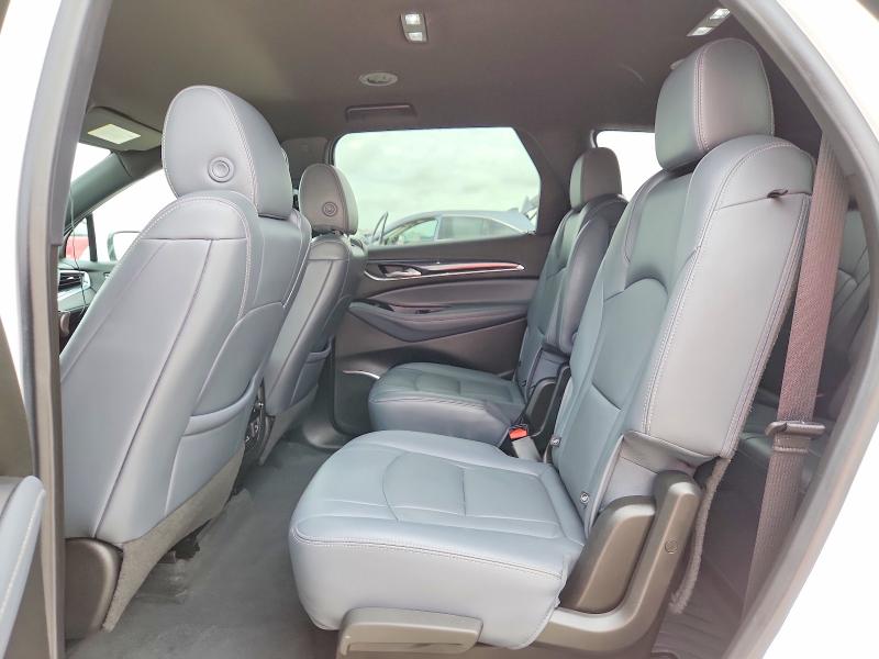 Photo 11 from auction – 2022 BUICK ENCLAVE with VIN 5GAERCKW1NJ137854