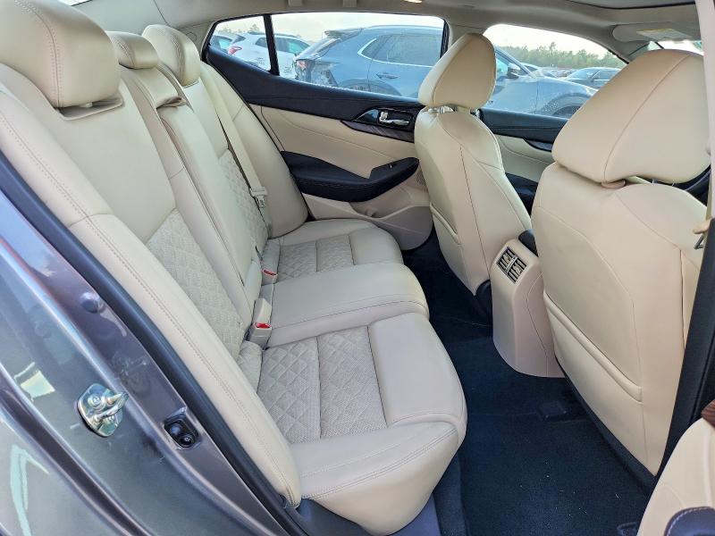 Foto 10 de la subasta – 2016 NISSAN MAXIMA con VIN 1N4AA6AP6GC413409