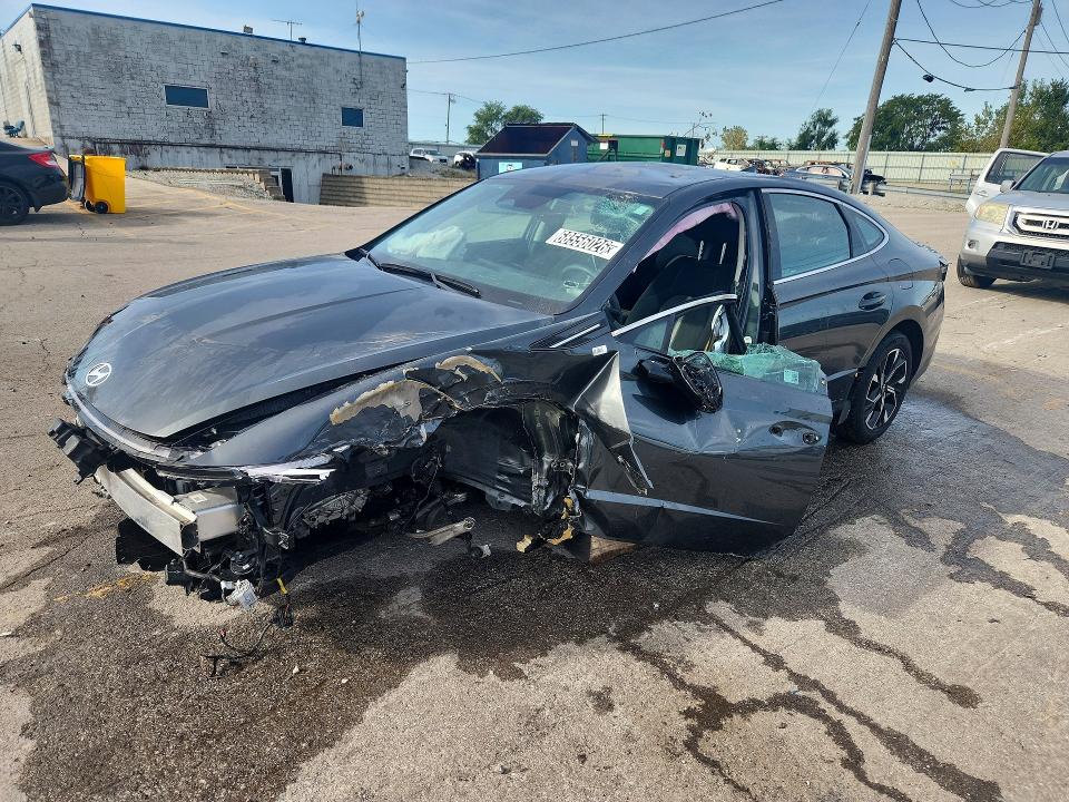 HYUNDAI SONATA 2025 with VIN KMHL64JA8SA450112 - Photo from auction