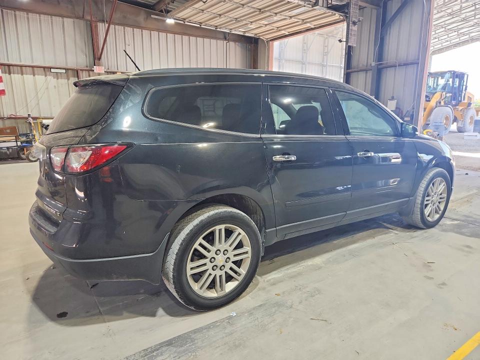 Photo 3 from auction – 2015 CHEVROLET TRAVERSE with VIN 1GNKVGKD4FJ270698
