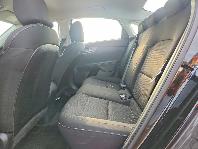 Photo 10 from auction – 2021 KIA FORTE with VIN 3KPF24AD5ME336768