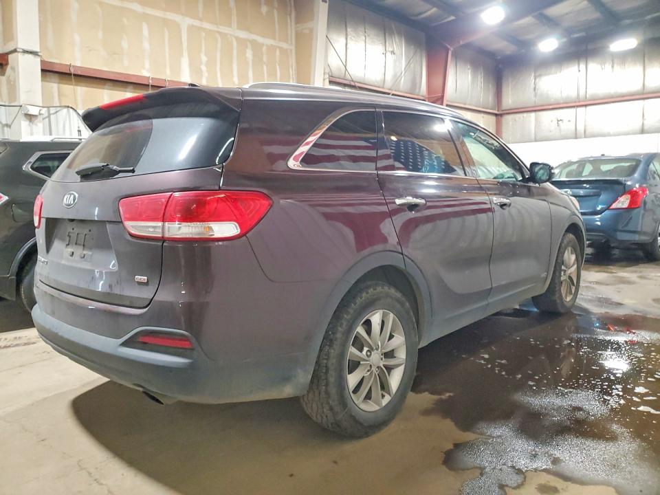 Photo 3 from auction – 2016 KIA SORENTO with VIN 5XYPGDA31GG046354