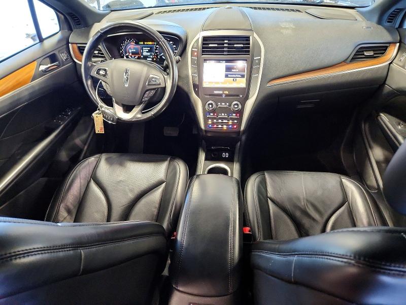 Фото 8 с аукциона – 2019 LINCOLN MKC с VIN 5LMCJ3D90KUL45473