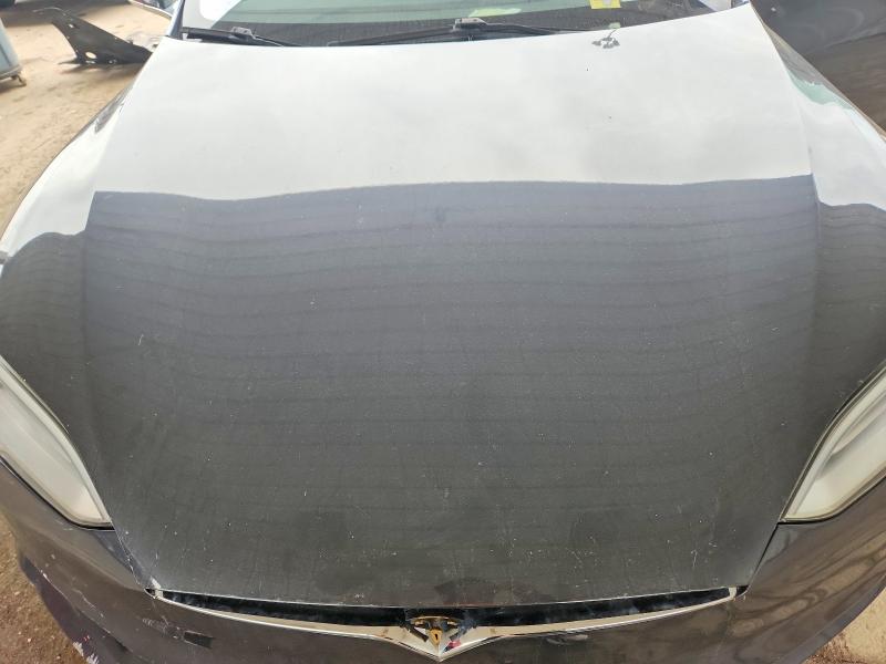 Фото 11 с аукциона – 2017 TESLA MODEL S с VIN 5YJSA1E22HF205189