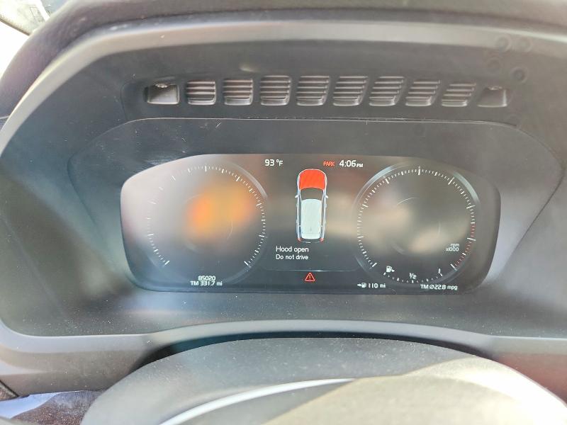Photo 9 from auction – 2017 VOLVO XC90 with VIN YV4A22PK9H1169924