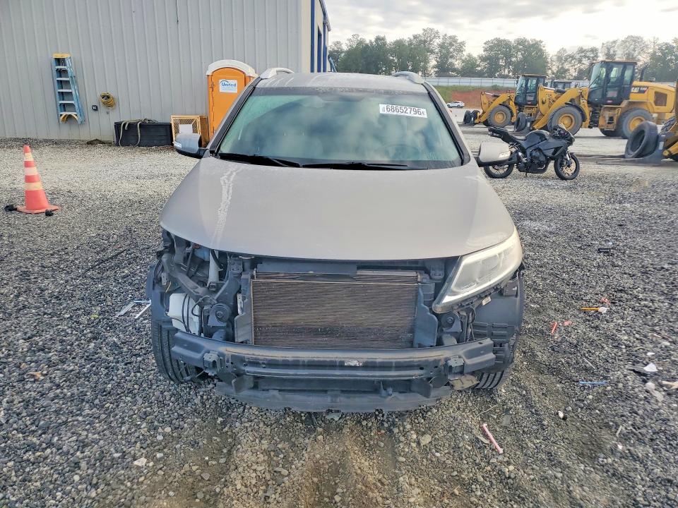 Фото 5 с аукциона – 2015 KIA SORENTO с VIN 5XYKT4A77FG596035