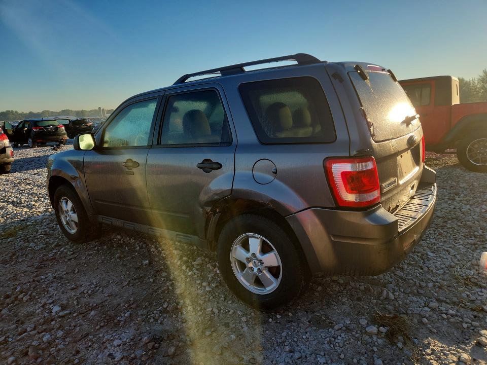 Photo 2 from auction – 2011 FORD ESCAPE with VIN 1FMCU9D76BKA62485