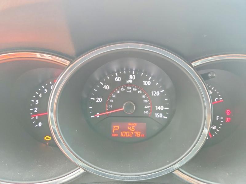 Photo 9 from auction – 2012 KIA SORENTO with VIN 5XYKT3A11CG194528
