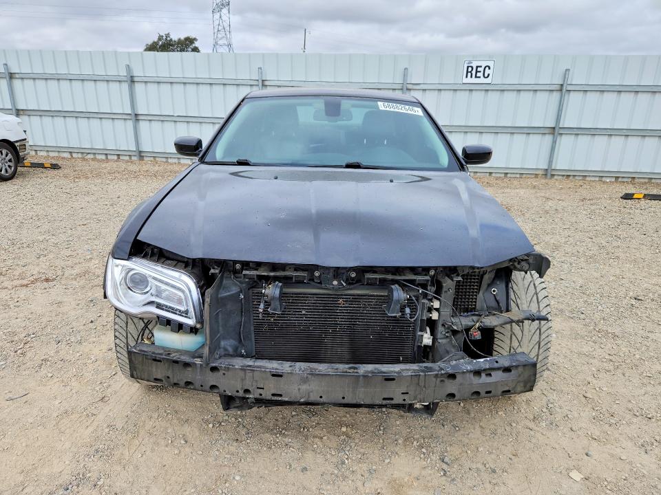 Foto 5 de la subasta – 2017 CHRYSLER 300 con VIN 2C3CCAAG2HH506012