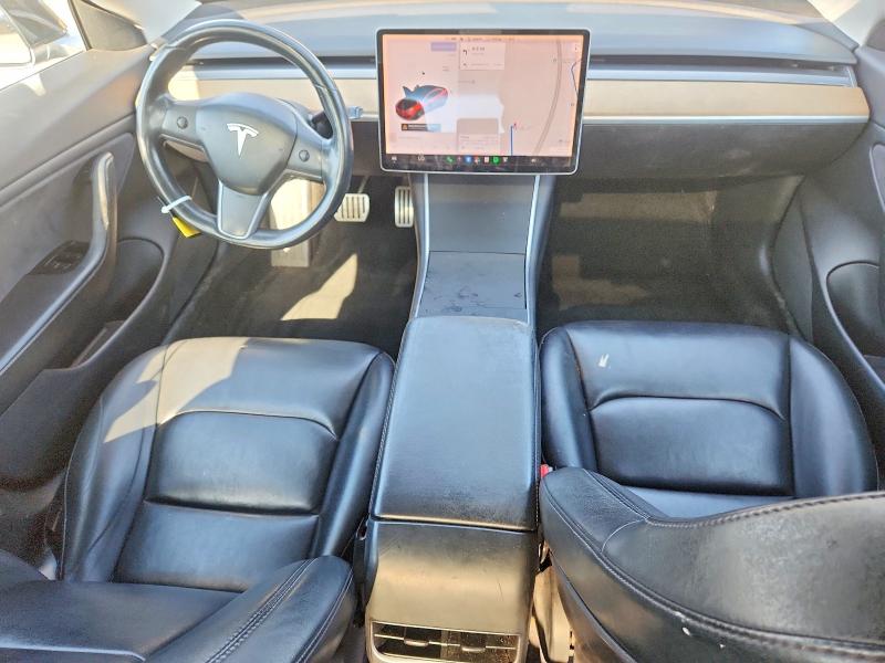 Photo 8 from auction – 2018 TESLA MODEL 3 with VIN 5YJ3E1EB7JF083833