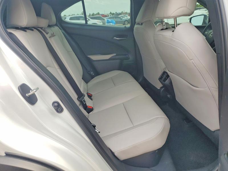 Photo 11 from auction – 2025 LEXUS UX 300H with VIN JTHYBJAH2S2026712