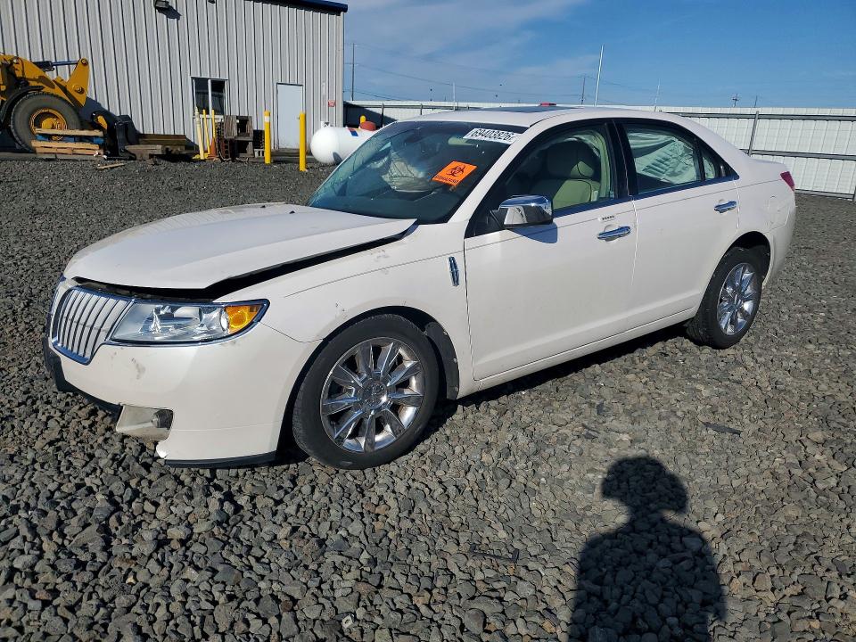 LINCOLN MKZ 2011 with VIN 3LNHL2JC3BR753230 - Photo from auction