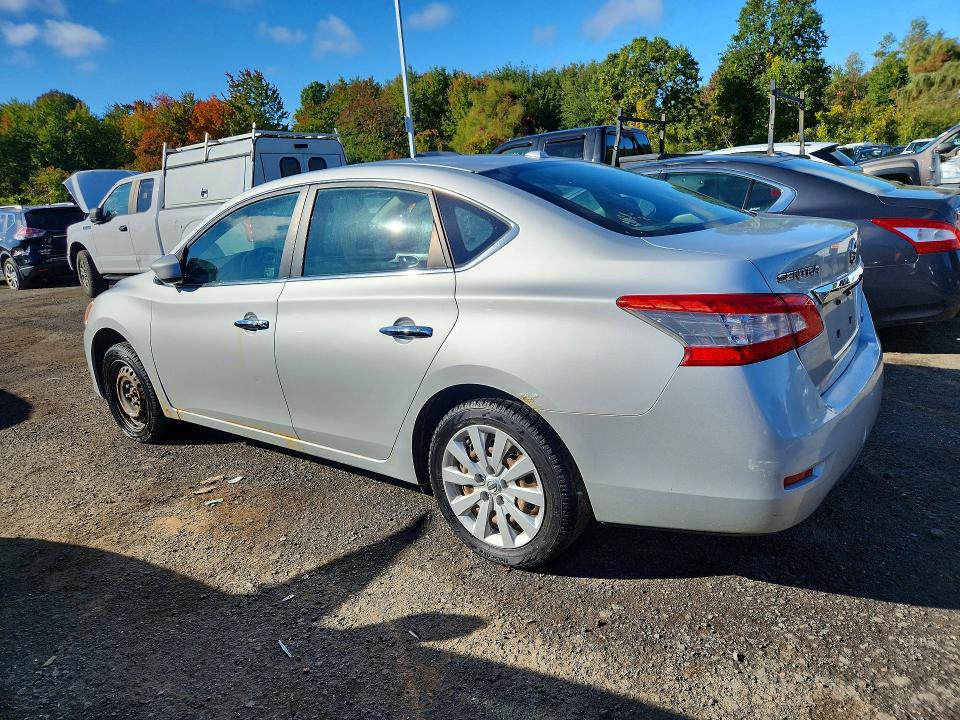 Фото 2 с аукциона – 2014 NISSAN SENTRA с VIN 1N4AB7AP1EN850187