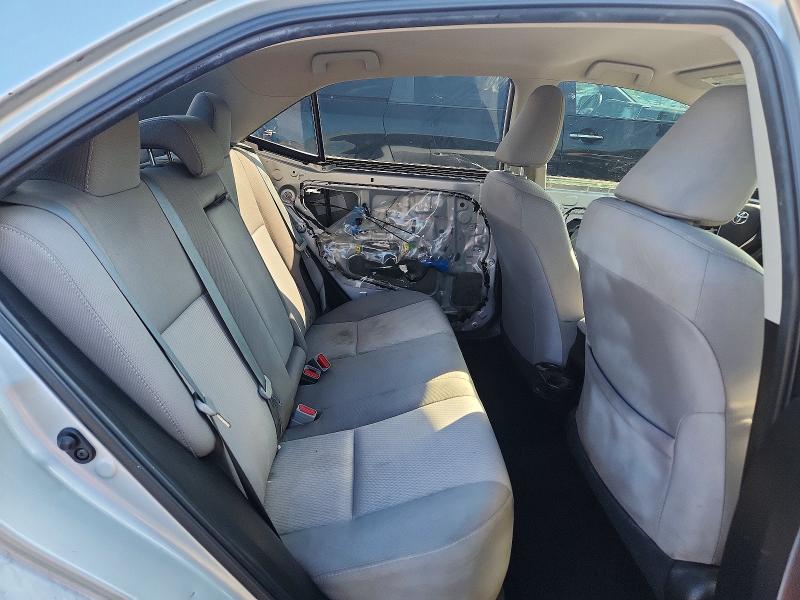 Photo 10 from auction – 2015 TOYOTA COROLLA with VIN 2T1BURHEXFC334052