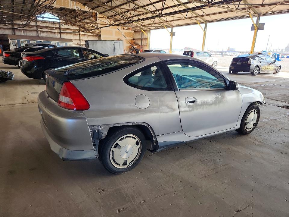 Photo 3 from auction – 2003 HONDA INSIGHT with VIN JHMZE13703T000055
