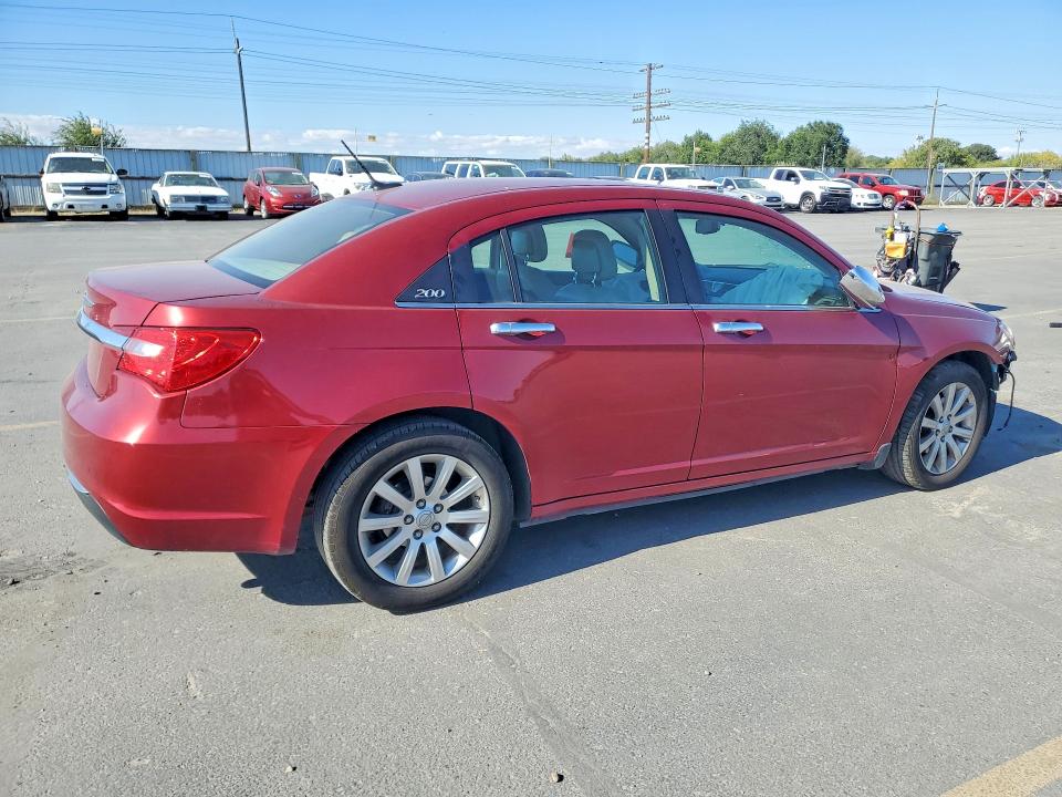 Foto 3 de la subasta – 2016 CHRYSLER 200 con VIN 1C3CCBCG2DN503762