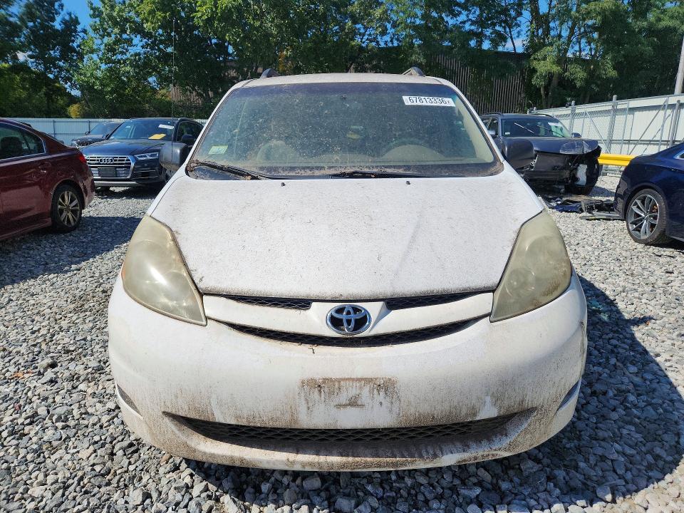 Photo 5 from auction – 2006 TOYOTA SIENNA with VIN 5TDZA23C36S426373