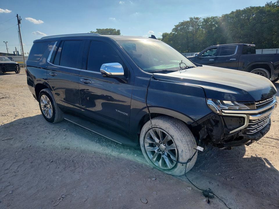 Снимка 4 от търг – 2021 CHEVROLET TAHOE с VIN 1GNSKSKD9MR125456