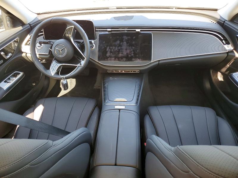 Photo 8 from auction – 2024 MERCEDES-BENZ E with VIN W1KLF4HB9RA057948